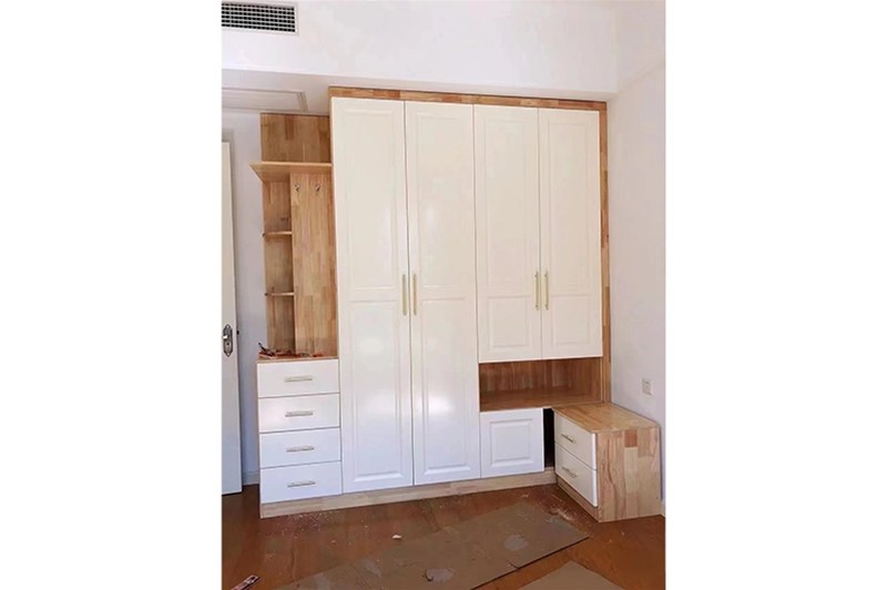 品牌：圣弗仑<br> 名称：衣柜